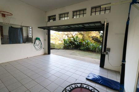 Casa de condomínio à venda com 222m², 3 quartos e 4 vagasGaragem