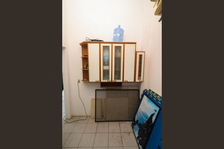 Casa de condomínio à venda com 222m², 3 quartos e 4 vagasQuarto de Serviço