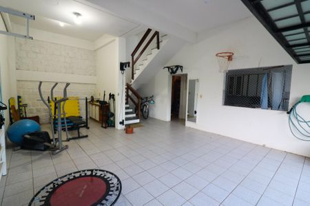 Casa de condomínio à venda com 222m², 3 quartos e 4 vagasGaragem
