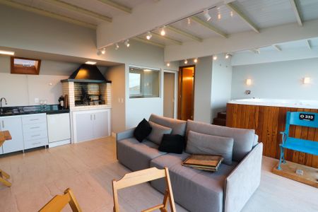 Casa de condomínio à venda com 222m², 3 quartos e 4 vagasSala 2