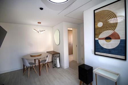 Sala de apartamento à venda com 2 quartos, 48m² em Irajá, Rio de Janeiro