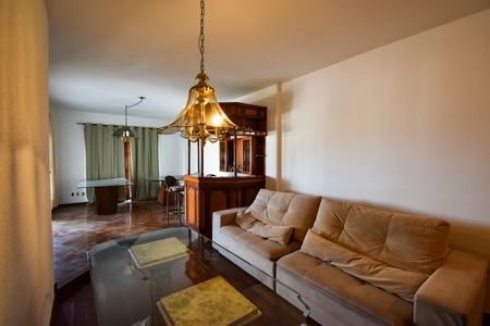 Apartamento à venda com 200m², 4 quartos e 1 vaga Apartamento à venda com 200m², 4 quartos e 1 vagaSala