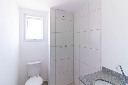 Banheiro de apartamento à venda com 3 quartos, 55m² em Água Branca, São Paulo