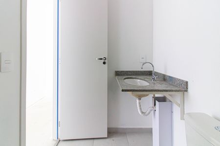 Apartamento à venda com 41m², 2 quartos e 1 vaga Apartamento à venda com 41m², 2 quartos e 1 vagaBanheiro