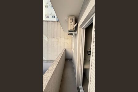 Apartamento à venda com 46m², 2 quartos e 1 vaga Apartamento à venda com 46m², 2 quartos e 1 vagaVaranda do Quarto 2