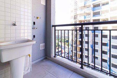 Apartamento à venda com 41m², 2 quartos e 1 vagaVaranda e  Área de Serviço