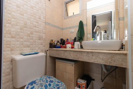 Apartamento à venda com 80m², 3 quartos e 1 vaga Apartamento à venda com 80m², 3 quartos e 1 vagaBanheiro da Suíte