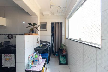 Apartamento à venda com 80m², 3 quartos e 1 vaga Apartamento à venda com 80m², 3 quartos e 1 vagaÁrea de Serviço