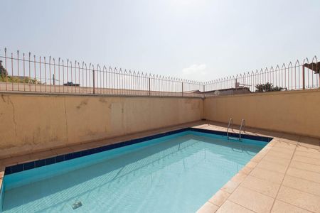 Apartamento à venda com 80m², 3 quartos e 1 vaga Apartamento à venda com 80m², 3 quartos e 1 vagaÁrea comum - Piscina