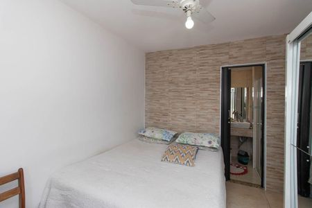 Apartamento à venda com 80m², 3 quartos e 1 vaga Apartamento à venda com 80m², 3 quartos e 1 vaga Suíte