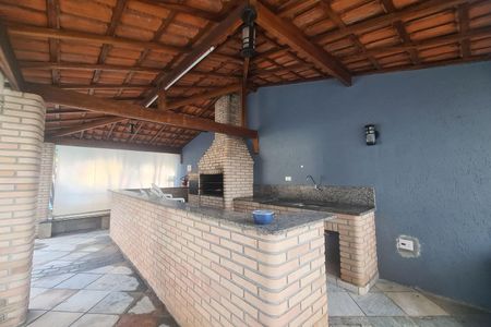 Apartamento à venda com 134m², 3 quartos e 3 vagas Apartamento à venda com 134m², 3 quartos e 3 vagasÁrea comum - Churrasqueira