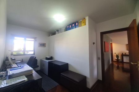 Apartamento à venda com 134m², 3 quartos e 3 vagas Apartamento à venda com 134m², 3 quartos e 3 vagasQuarto 1