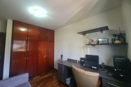 Apartamento à venda com 134m², 3 quartos e 3 vagas Apartamento à venda com 134m², 3 quartos e 3 vagasQuarto 3