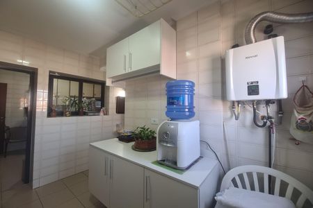 Apartamento à venda com 134m², 3 quartos e 3 vagas Apartamento à venda com 134m², 3 quartos e 3 vagasÁrea de Serviço