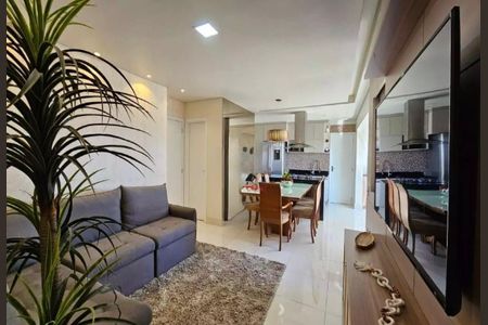 Apartamento à venda com 110m², 4 quartos e 2 vagas Apartamento à venda com 110m², 4 quartos e 2 vagasSala