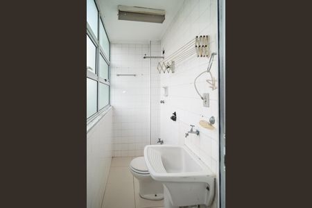 Apartamento à venda com 130m², 3 quartos e 1 vaga Apartamento à venda com 130m², 3 quartos e 1 vagaÁrea de Serviço