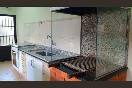 Casa de condomínio para alugar com 265m², 3 quartos e 4 vagasÁrea Externa