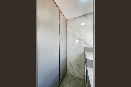 Apartamento à venda com 57m², 2 quartos e 1 vaga Apartamento à venda com 57m², 2 quartos e 1 vagaÁrea de Serviço