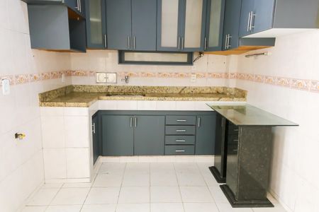 Apartamento à venda com 89m², 2 quartos e 1 vagaCozinha