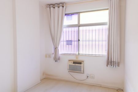 Apartamento à venda com 89m², 2 quartos e 1 vagaQuarto 2