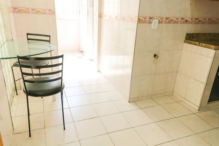 Apartamento à venda com 89m², 2 quartos e 1 vagaCozinha