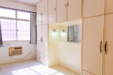 Apartamento à venda com 89m², 2 quartos e 1 vagaQuarto 1