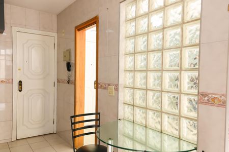 Apartamento à venda com 89m², 2 quartos e 1 vagaCozinha