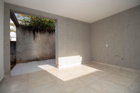 Casa de condomínio para alugar com 199m², 3 quartos e 2 vagas Casa de condomínio para alugar com 199m², 3 quartos e 2 vagasÁrea de Serviço