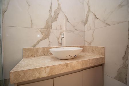 Casa de condomínio para alugar com 199m², 3 quartos e 2 vagas Casa de condomínio para alugar com 199m², 3 quartos e 2 vagasBanheiro da Suíte 2