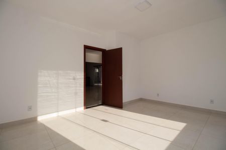 Casa de condomínio para alugar com 199m², 3 quartos e 2 vagas Casa de condomínio para alugar com 199m², 3 quartos e 2 vagasSuíte 2