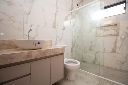 Casa de condomínio para alugar com 199m², 3 quartos e 2 vagas Casa de condomínio para alugar com 199m², 3 quartos e 2 vagasBanheiro Social