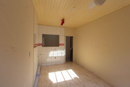 Sala de casa de condomínio à venda com 1 quarto, 35m² em Santo Afonso, Novo Hamburgo