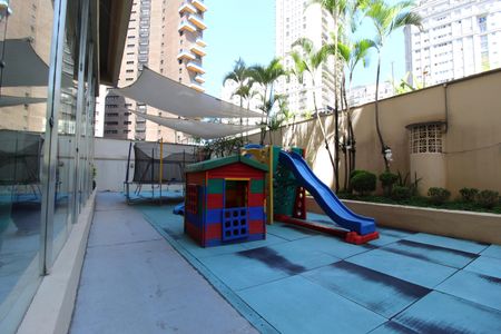 Apartamento para alugar com 107m², 2 quartos e 1 vagaÁrea Comum - Playground