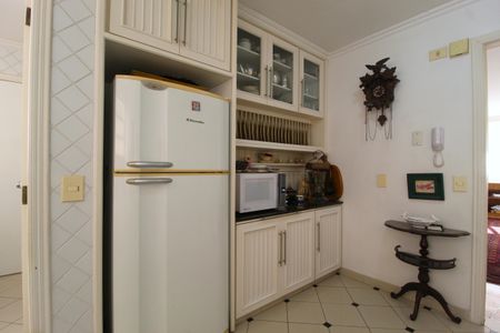 Apartamento para alugar com 107m², 2 quartos e 1 vagaCozinha