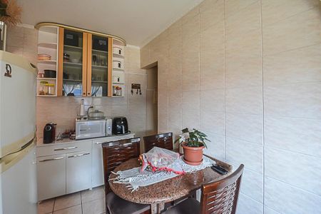 Apartamento à venda com 64m², 2 quartos e 1 vaga Apartamento à venda com 64m², 2 quartos e 1 vagaCozinha