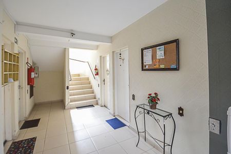 Apartamento à venda com 64m², 2 quartos e 1 vaga Apartamento à venda com 64m², 2 quartos e 1 vagaHall de entrada