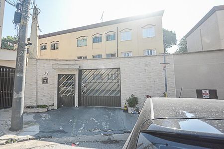 Apartamento à venda com 64m², 2 quartos e 1 vaga Apartamento à venda com 64m², 2 quartos e 1 vagaFachada e portaria