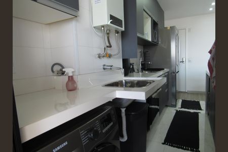 Apartamento para alugar com 79m², 2 quartos e 2 vagasCozinha e Área de Serviço