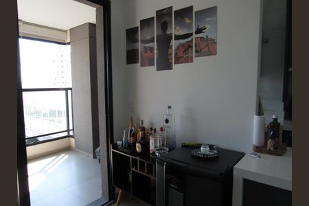 Apartamento para alugar com 79m², 2 quartos e 2 vagasSala