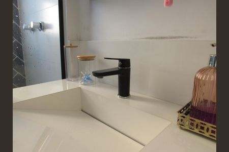 Apartamento para alugar com 79m², 2 quartos e 2 vagasBanheiro da Suíte