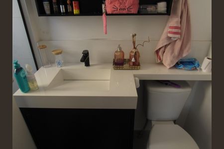 Apartamento para alugar com 79m², 2 quartos e 2 vagasBanheiro da Suíte