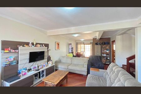 Casa para alugar com 162m², 3 quartos e 4 vagas Casa para alugar com 162m², 3 quartos e 4 vagasSala