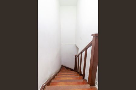 Casa à venda com 140m², 2 quartos e 2 vagas Casa à venda com 140m², 2 quartos e 2 vagasCorredor