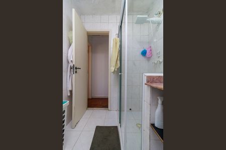 Casa à venda com 140m², 2 quartos e 2 vagas Casa à venda com 140m², 2 quartos e 2 vagasBanheiro