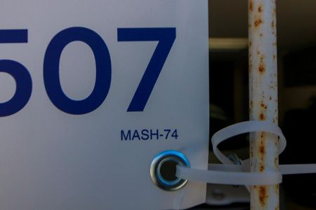 Casa à venda com 140m², 2 quartos e 2 vagas Casa à venda com 140m², 2 quartos e 2 vagas Mash-74