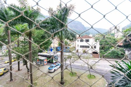 Apartamento à venda com 75m², 2 quartos e 1 vagaVista Quarto 2