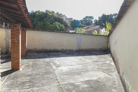 Casa à venda com 319m², 4 quartos e 5 vagasCasa 2 - Quintal