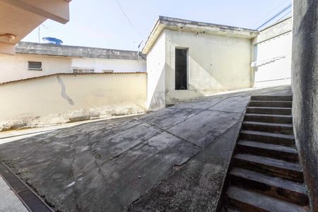 Casa à venda com 319m², 4 quartos e 5 vagasCasa 2 - Entrada