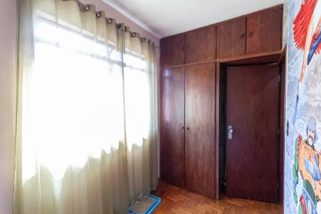 Casa à venda com 319m², 4 quartos e 5 vagasCasa 1 - Quarto 1