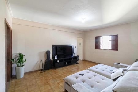 Casa 1 - Sala de casa à venda com 4 quartos, 319m² em Vila Ermelinda, Belo Horizonte
